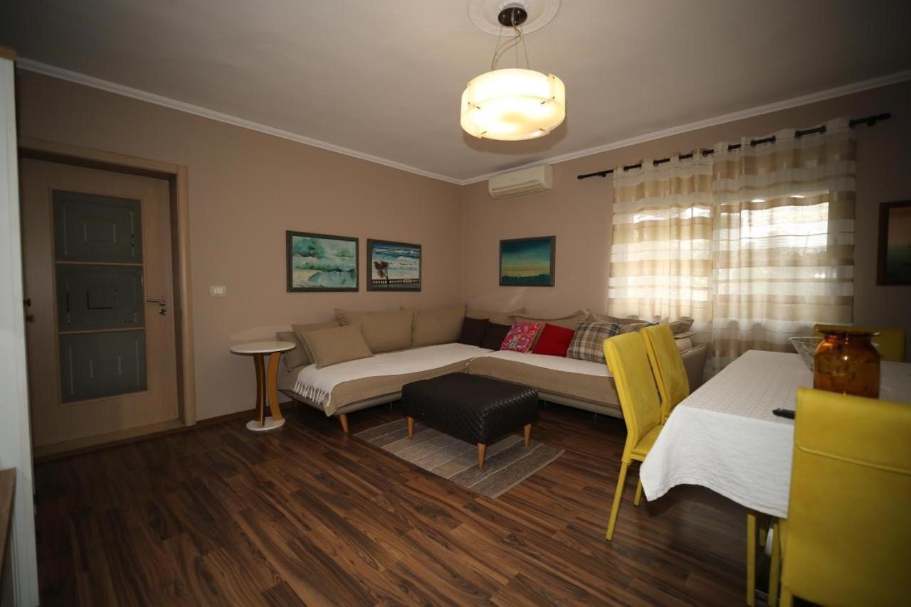 Esthersapartment * Tirana